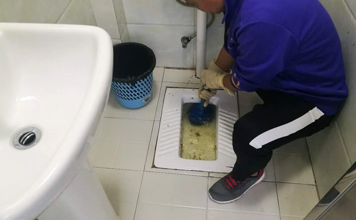 临城镇疏通蹲坑
